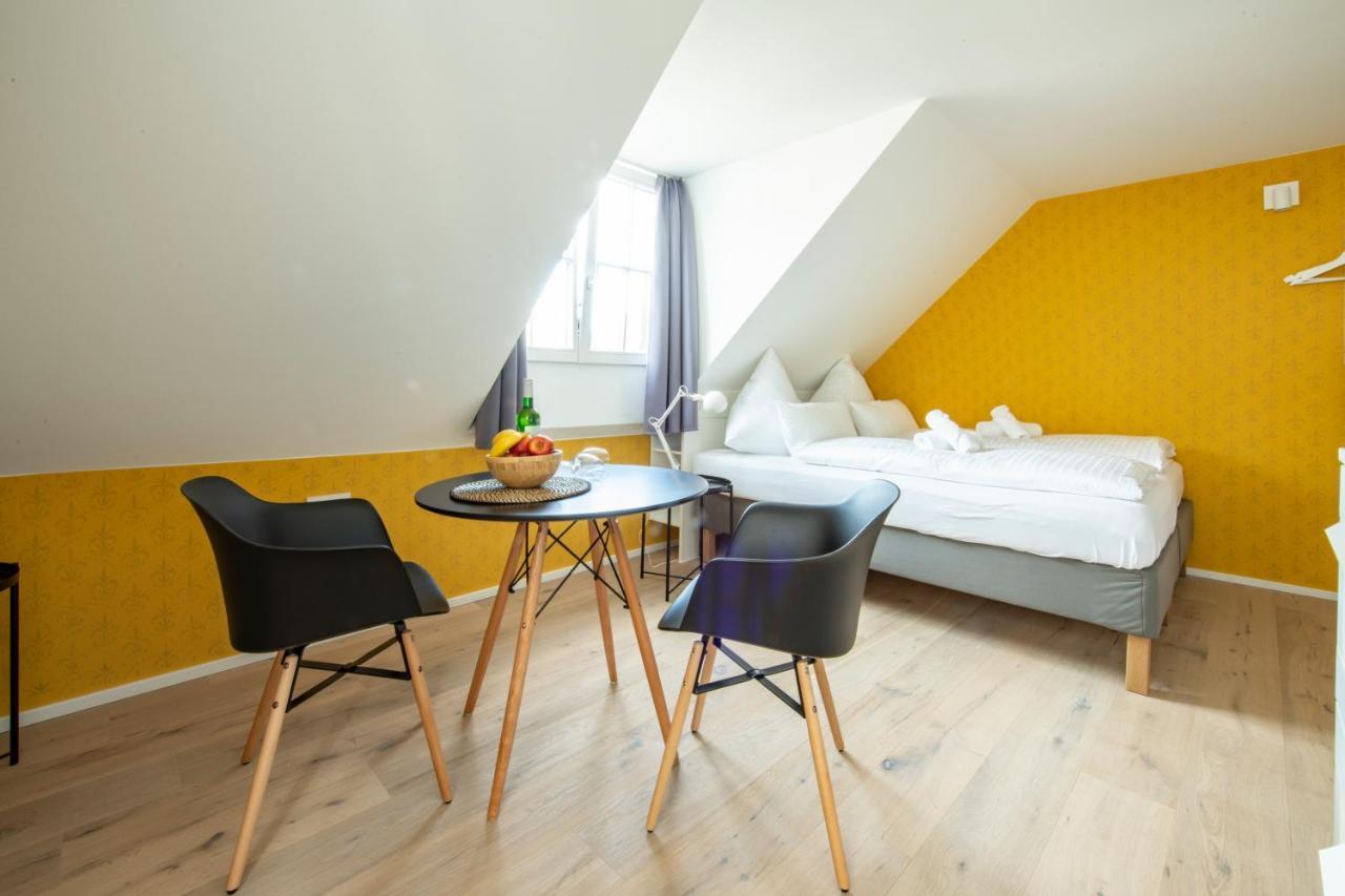 Gaestehaus Am Schlossplatz Z. 3 Meersburg Εξωτερικό φωτογραφία